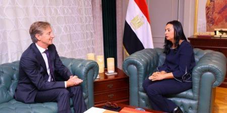 وزيرة التضامن الاجتماعي تلتقي الممثل المقيم لبرنامج الأمم المتحدة الإنمائي في مصر - ايجي سبورت