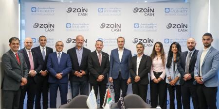 زين كاش وسوليدرتي – الأولى للتأمين توقعان اتفاقية استراتيجية لإصدار الوثائق التأمينية - ايجي سبورت