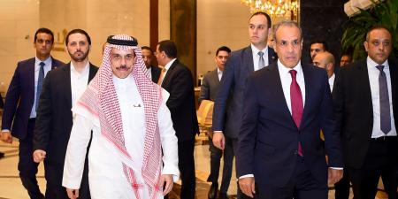 وزير الخارجية خلال لقائه بنظيره السعودي: نرفض أي محاولات يائسة للمساس بالعلاقات التاريخية المصرية - السعودية - ايجي سبورت