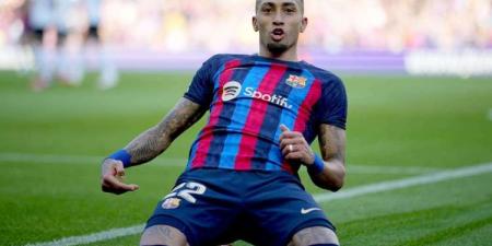 رافينيا يوجه رسالة لمنافسي برشلونة بعد ارتداء يامال للقميص 10 - ايجي سبورت