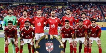 بعثة الأهلي تصل فندق الإقامة في تونس - ايجي سبورت