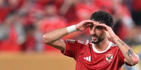 اللمسات الأخيرة .. شوبير يكشف تطورات صفقة بيع وسام أبوعلي - ايجي سبورت