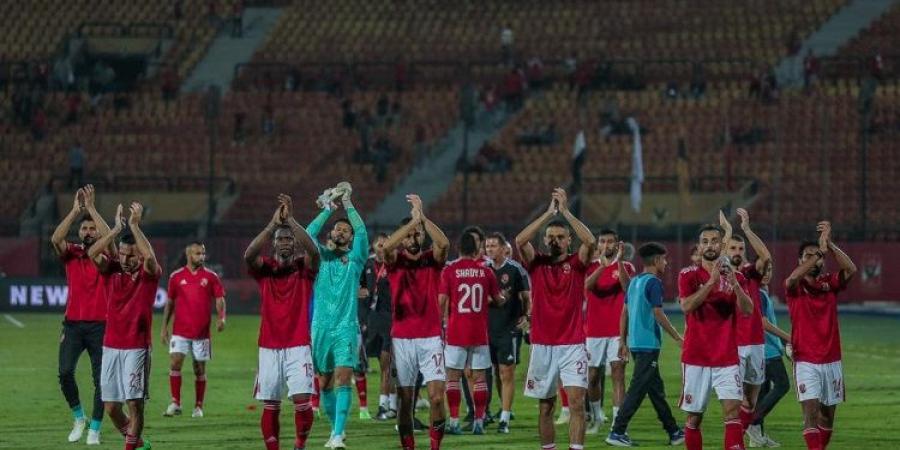 لاعب الأهلي يمنح النادي مهلة لتنفيذ طلباته.. ويلوح بالرحيل - ايجي سبورت