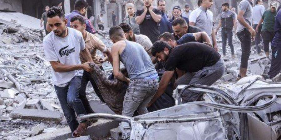 60 شهيداً في غزة بينهم 27 من منتظري المساعدات في قصف عنيف للاحتلال الإسرائيلي - ايجي سبورت