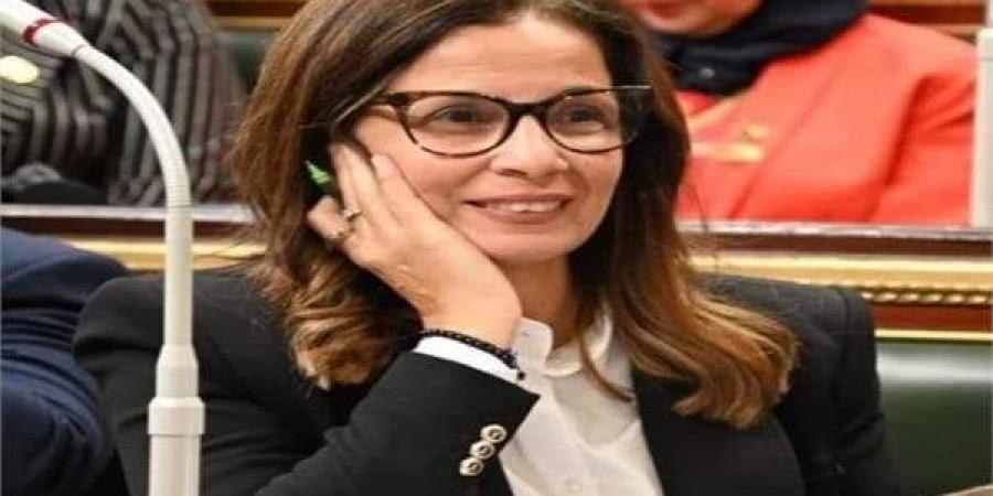 رئيس «النواب» يهنئ جيهان زكي لمنحها وسام «جوقة الشرف» من الرئيس الفرنسي - ايجي سبورت