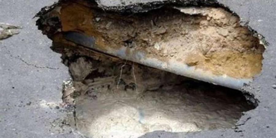 هبوط أرضى بمحور الأوتوستراد يتسبب فى كثافات مرورية للسيارات - ايجي سبورت