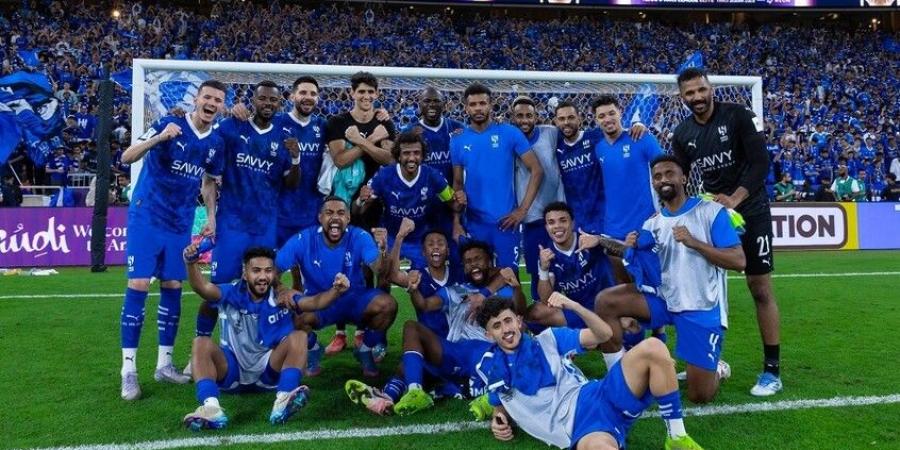 أسطورة الكرة السعودية سعيد العويران يصدم الهلال بعقوبات الانسحاب من السوبر (فيديو) - ايجي سبورت