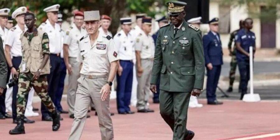 بعد 65 عاما.. فرنسا تنهي تواجدها العسكري الدائم في السنغال - ايجي سبورت