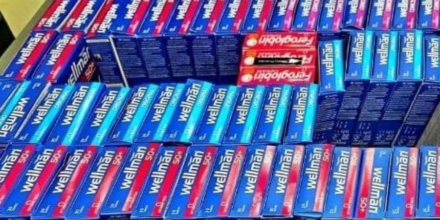 جمارك مطار برج العرب الدولى تضبط محاولتي تهريب كمية من الأدوية البشرية - ايجي سبورت