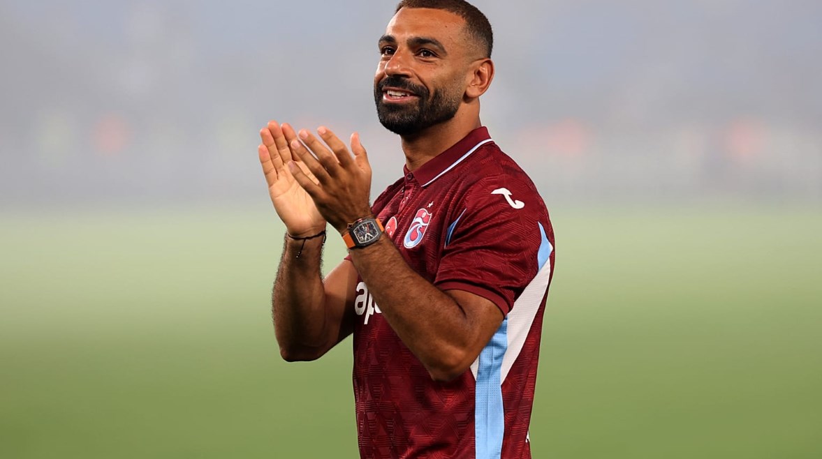 جماهير طرابزون تشتعل بالحماس وتدعم محمد صلاح في مباراة استثنائية استمرت ثلاثين دقيقة من الهتافات المتواصلة