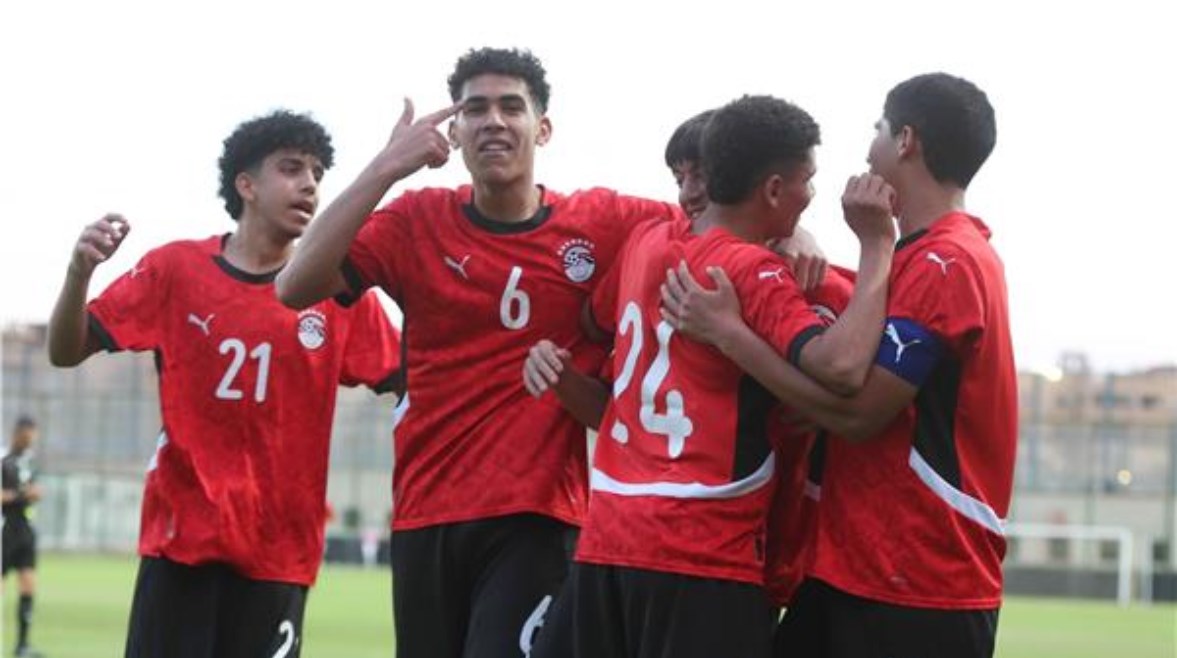 حسين عبد اللطيف يختار معسكر منتخب الناشئين استعدادًا للمشاركة في الدورة العالمية بسويسرا
