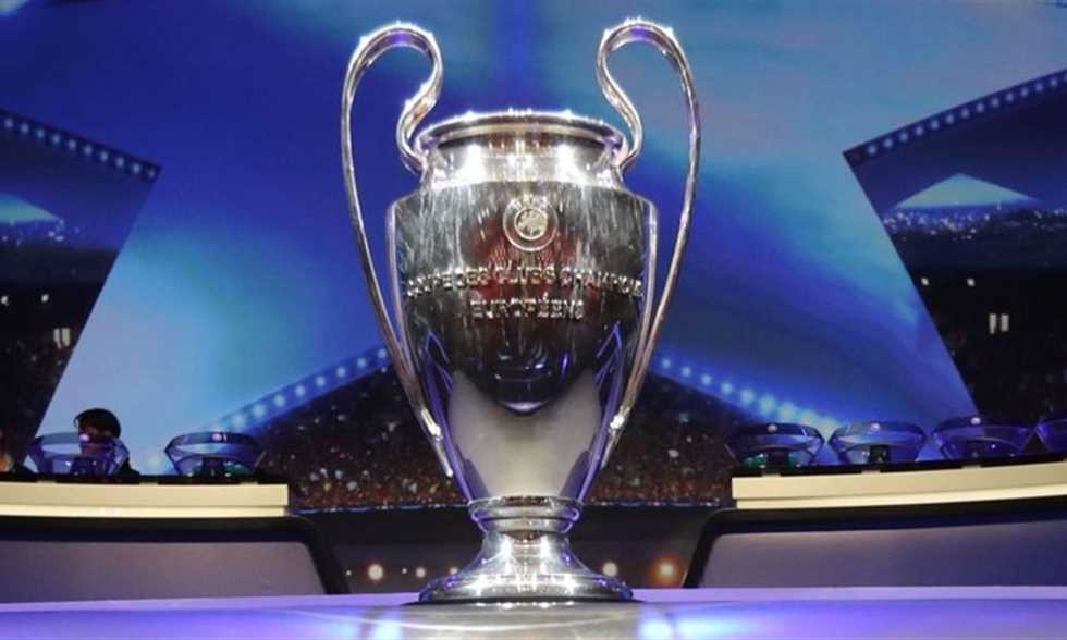 اخبارك نت | أثليتك: لاعبو دوري أبطال أوروبا يرتدون شارات تكريمًا للظهور الأول