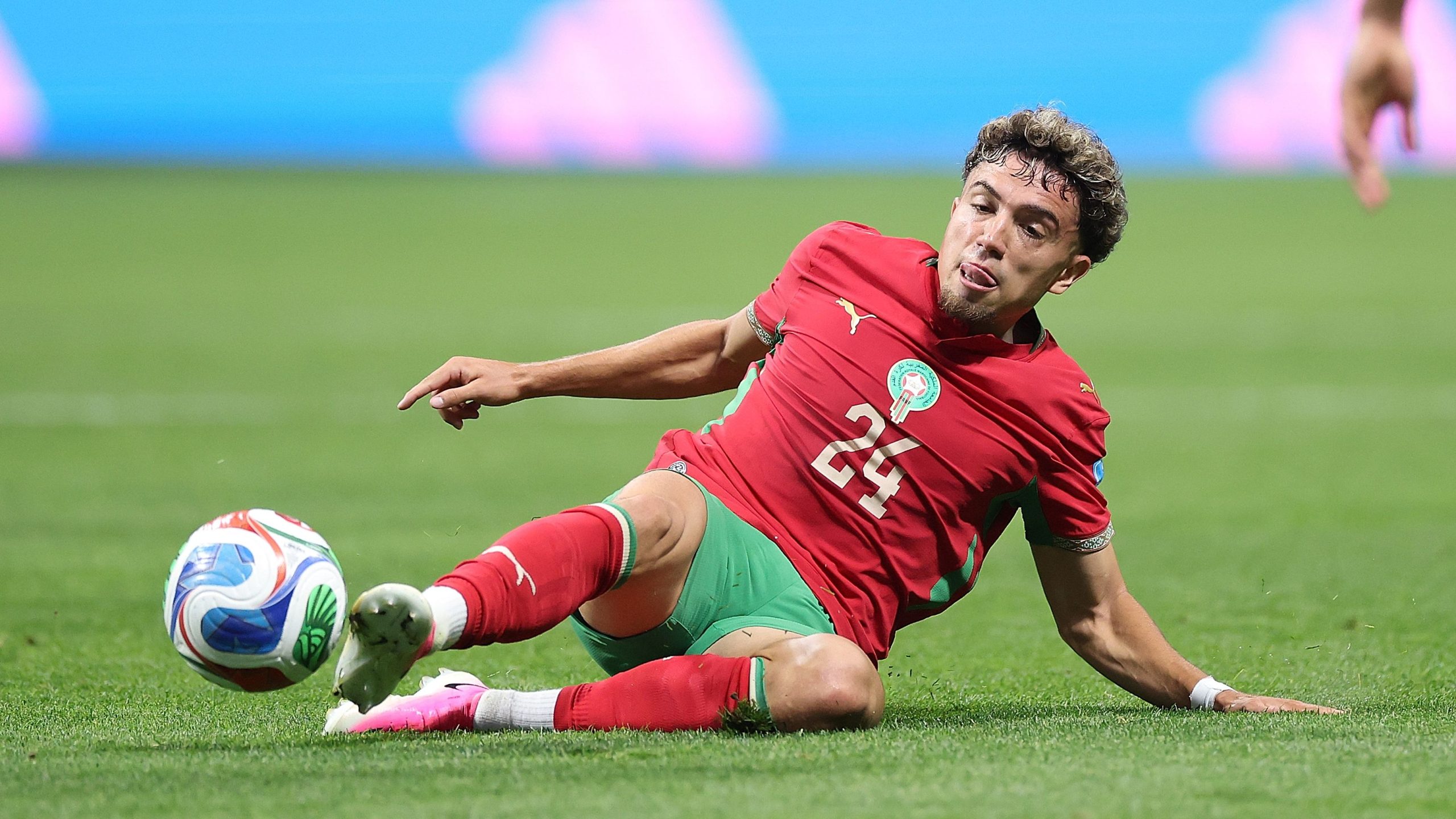 العلامة الفارقة: العيناوي يُحلق رسمياً في سماء الدوري الألماني