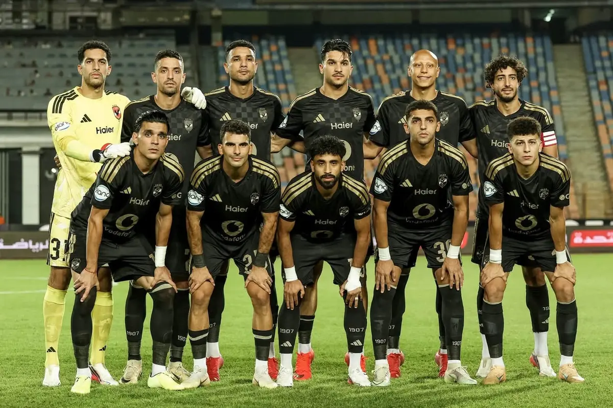 ترتيب الدوري المصري قبل مواجهة الأهلي وسموحة يكشف حاسمة استعدادهما للمواجهة المرتقبة